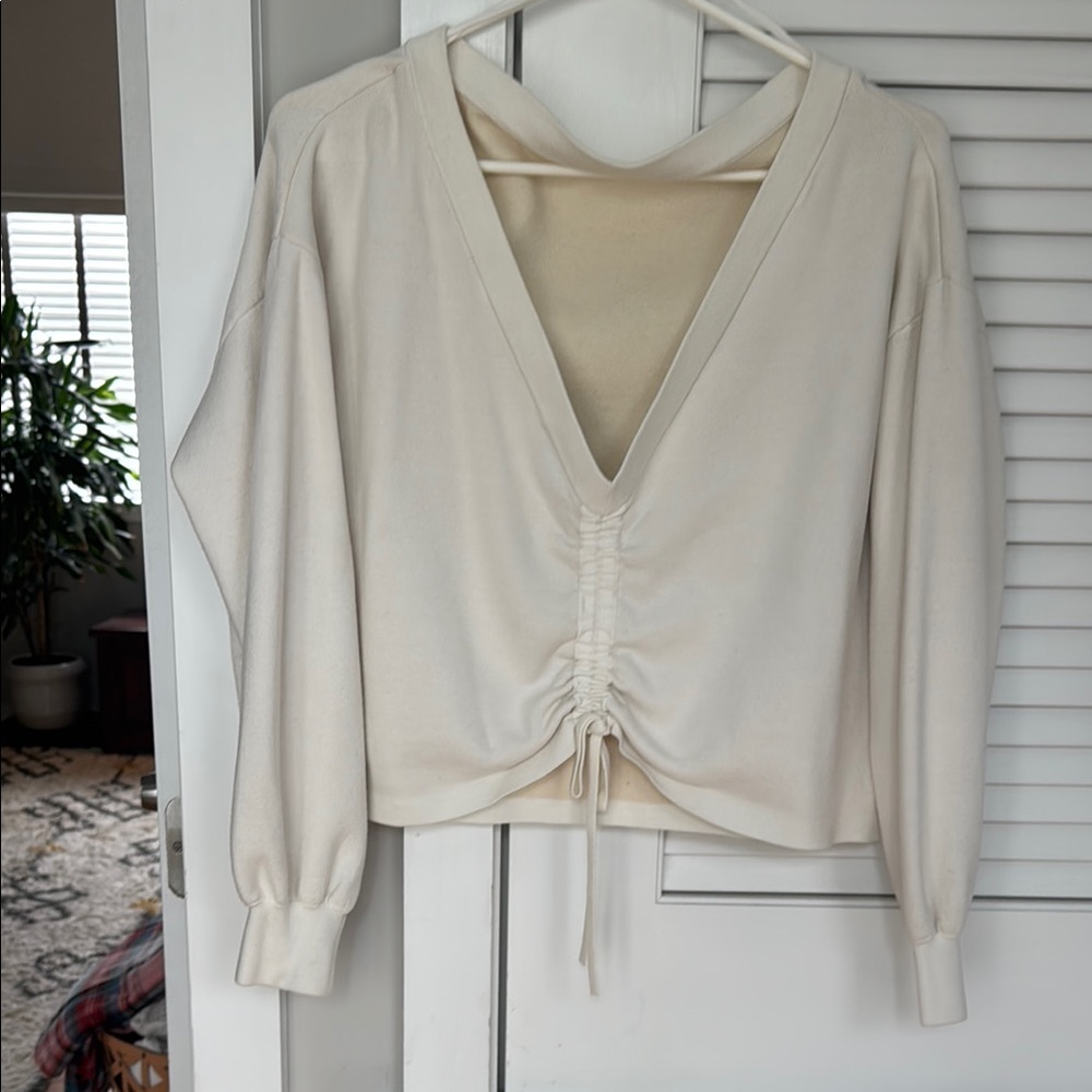 Elegant Cream V-Neck Ruched Women's Top by Alice + Olivia
